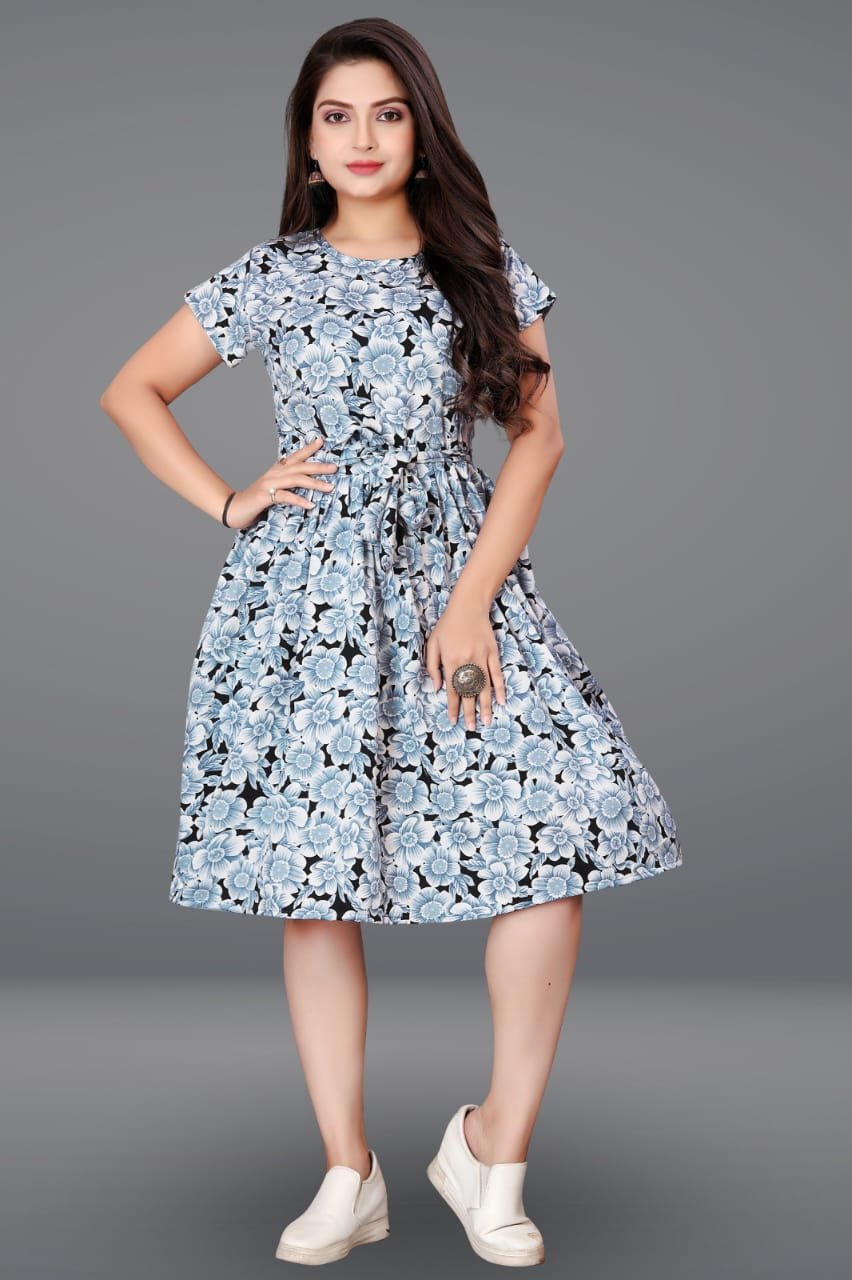 Trendy Casual Short Cotton Gown | Fabric Heavy Crepe - Image 3